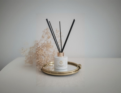 Francia sikk az otthonodban – fedezd fel az illatdiffúzorok varázsát a frenchperfumes.hu kínálatából