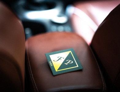 Autóillat, amely kiemeli a stílusod